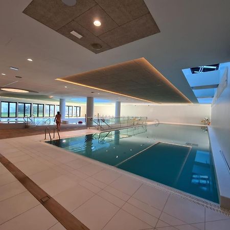 Pinea Sky Premium Apartament Z Widokiem Na Morze Ze Spa I Basenem Przy Plazy Pobierowo Eksteriør bilde