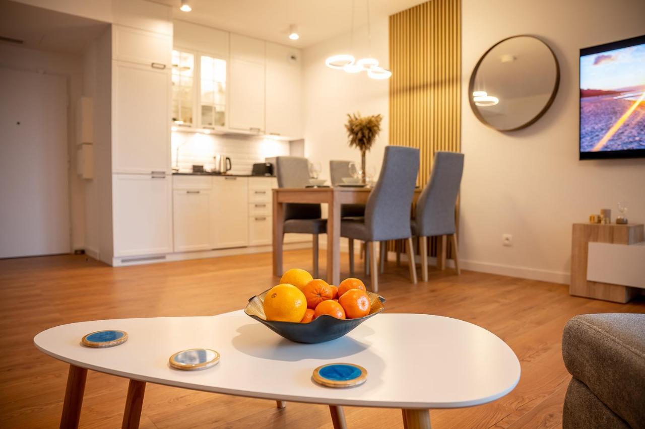 Pinea Sky Premium Apartament Z Widokiem Na Morze Ze Spa I Basenem Przy Plazy Pobierowo Eksteriør bilde